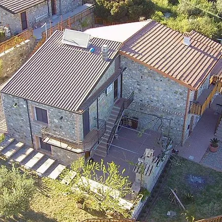Vakantiehuis Il Casale Del Conte Lucente *