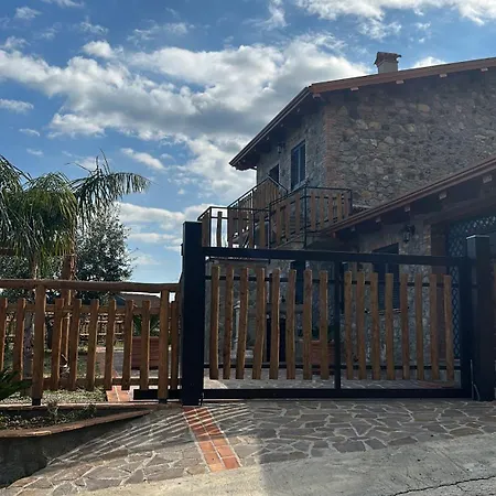 Il Casale Del Conte Lucente Vakantiehuis